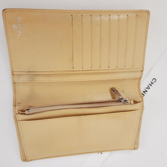 CHANEL Cambon Quilted Yen Light Brown Long Wallet - Picture 9 of 15
